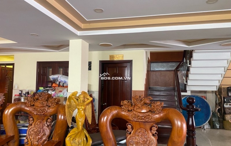 BÁN GẤP NHÀ MẶT TIỀN KHỦNG – NGANG 9M – 3 TẦNG + SÂN THƯỢNG – PHÙ HỢP KINH DOANH & VĂN PHÒNG