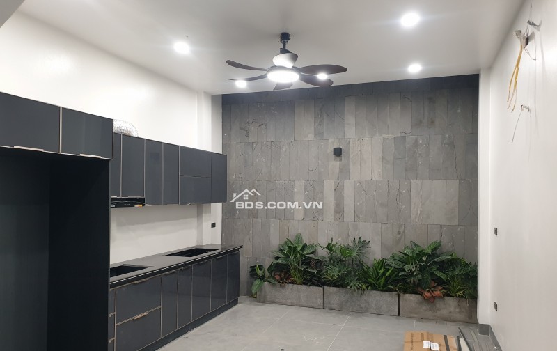 BÁN NHÀ 4.5 TỶ 3 TẦNG 72M2 CÓ SÂN ĐỂ Ô TÔ MẶT ĐƯỜNG KHU ĐỒNG QUÝT