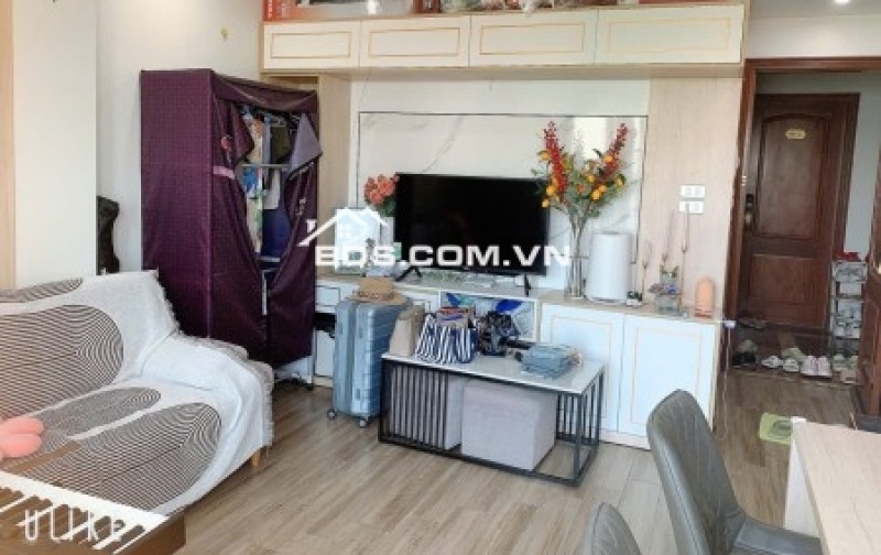 Cho thuê Căn hộ Apartment tại ngõ 193 Trích Sài, Bưởi, Tây Hồ. View trọn mặt hồ Tây. Chỉ 11tr