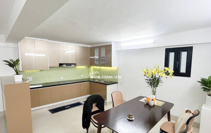 Nhà Đẹp Gần Phố Giang Văn Minh, Ba Đình 40/45m, 5 tầng, mt 5,2m, giá 12.55 Tỷ.