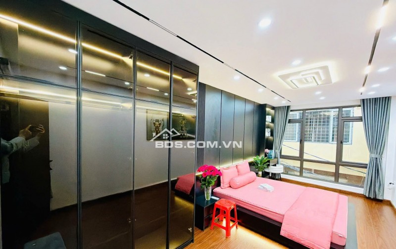 Nhà Đẹp Ngõ Quỳnh, Bạch Mai, Hai Bà Trưng 30/33m, 5 tầng, mt 3.2m, giá 8.6 tỷ.