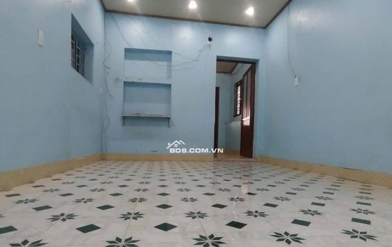 BÁN NHÀ 1.18 TỶ 2 TẦNG 36M2 ( ĐÔNG NAM ) NGÕ TRẦN QUANG KHẢI