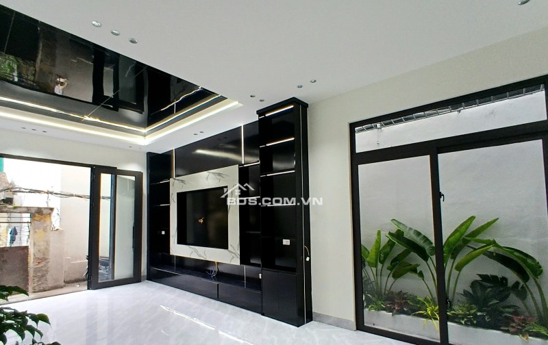 BÁN NHÀ ĐẸP 2.35 TỶ 3 TẦNG 51M2 NGÕ THÔNG ĐƯỜNG LÊ HỒNG SƠN