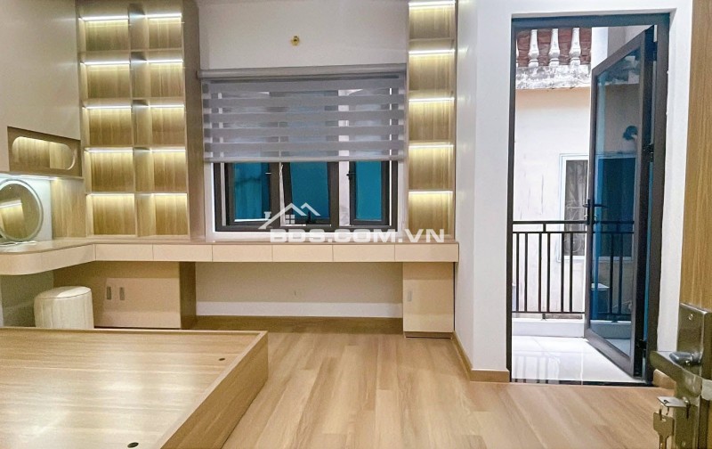 Nhà Đẹp Trường Chinh, Đống Đa 32/35m, 5 tầng, mt 5m, giá 9.18 tỷ.