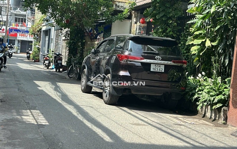 Bán nhà 4 lầu hẻm KD 752 Lạc Long Quân 90m2 ngang 5m gần chợ Tân Bình nhỉnh 16 tỷ.