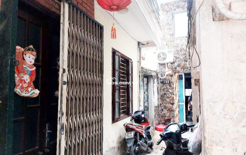 NHÀ NGÕ 460 PHỐ THUỴ KHUÊ - 66M X 2 TẦNG X 3,95 TỶ