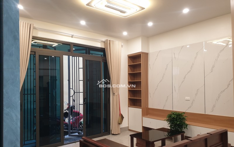BÁN NHÀ ĐẸP 2.38 TỶ 4 TẦNG 46M2 ( HƯỚNG ĐÔNG ) NGÕ TRẦN THÁI TÔNG