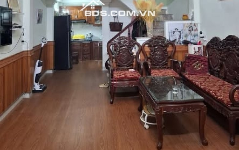 BÁN NHÀ DÂN XÂY ĐẸP 1.62 TỶ 2.5 TẦNG 36M2 ( ĐÔNG BẮC ) NGÕ TRƯỜNG CHINH