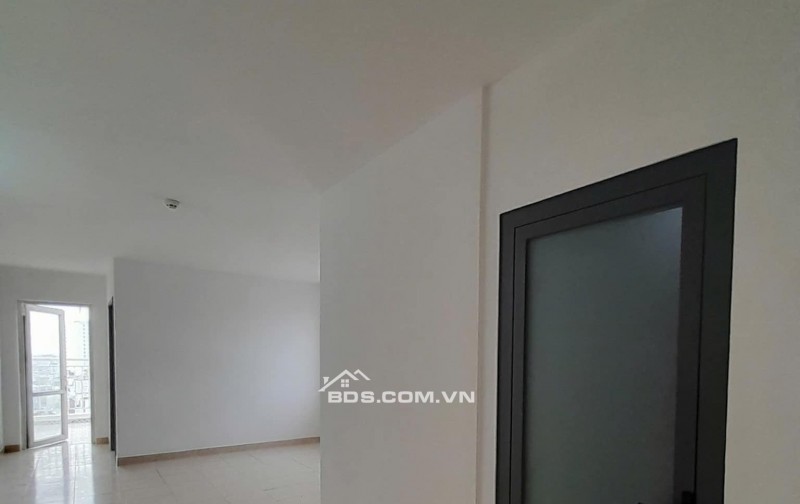 Bán chung cư 8X Đầm Sen 45m 1PN 1WC giá 2,3 Tỷ - Sổ hồng rồi