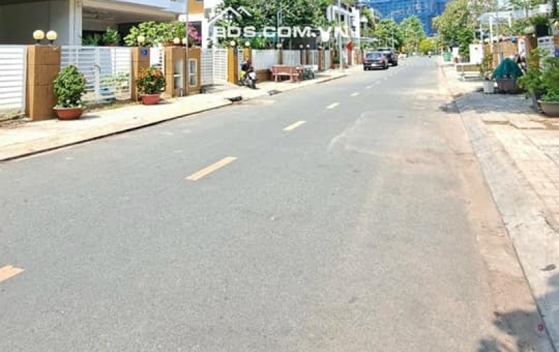 BÁN NHÀ MẶT TIỀN - THĂNG LONG HOME HƯNG PHÚ - P TAM PHÚ - THỦ ĐỨC