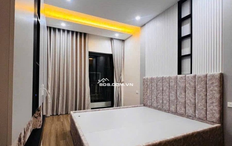 Nhà Đẹp Gần Phố Bùi Ngọc Dương, Hai Bà Trưng 35/40m, 4 tầng, mt 3.5m, giá 9.95 tỷ