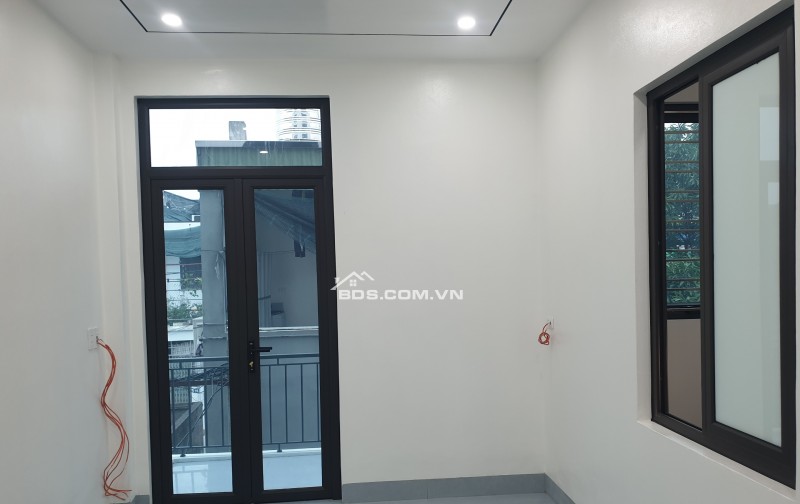 BÁN NHÀ ĐẸP 2.55 TỶ 3 TẦNG 51M2 NGÕ RỘNG TÔ HIẾN THÀNH