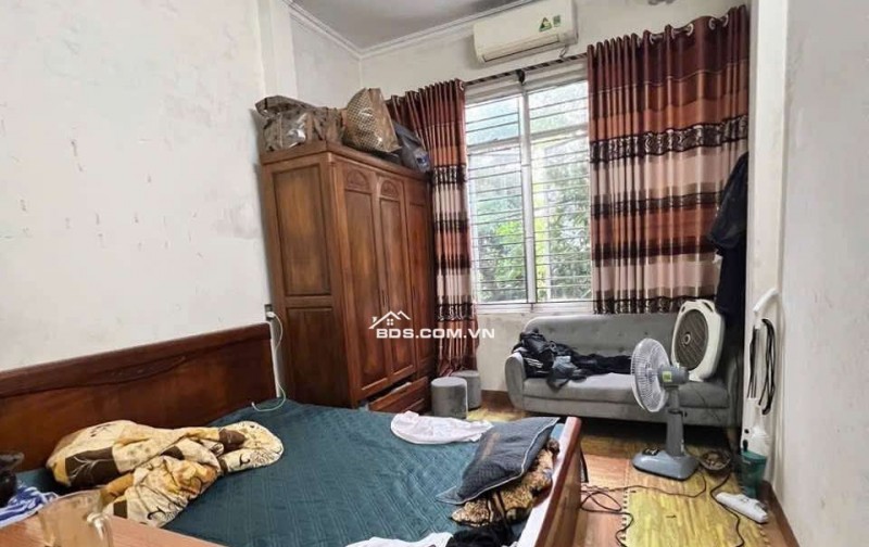 BÁN NHÀ MẶT ĐƯỜNG NHÁNH HOÀNG VĂN THỤ  - HÀNG CAU 3 TẦNG GIÁ 2.86 TỶ