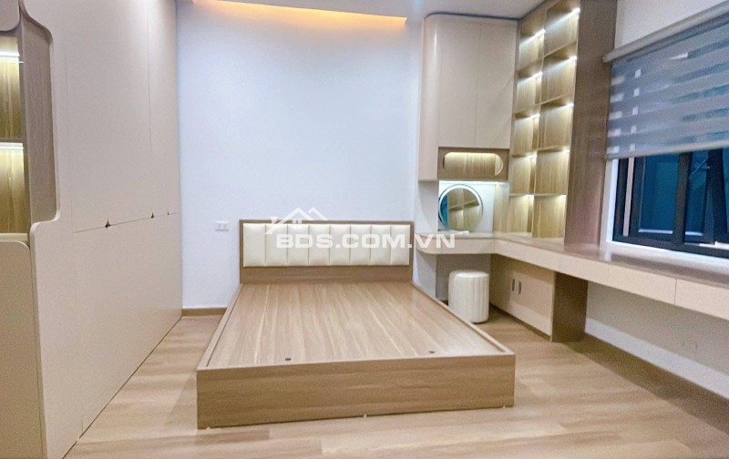 Nhà Đẹp Trường Chinh, Đống Đa 32/35m, 5 tầng, mt 5m, giá 9.18 tỷ.