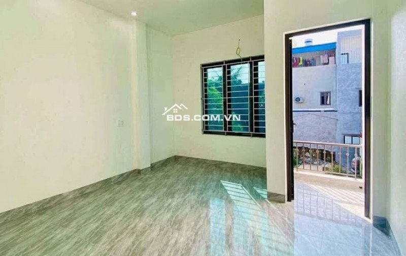 BÁN NHÀ ĐẸP 2.59 TỶ 3 TẦNG 46M2 MẶT NGÕ Ô 18 PHÙ NGHĨA