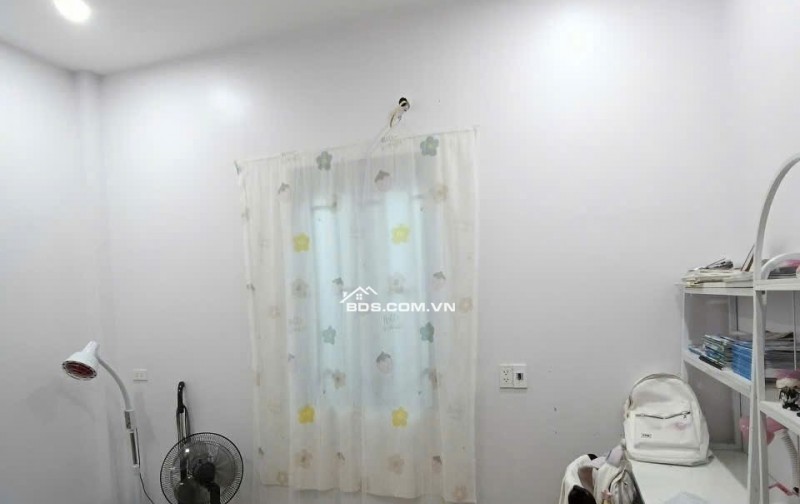 BÁN NHÀ 2.28 TỶ 3 TẦNG 53.4M2 ( TÂY NAM ) NGÕ  ĐƯỜNG VĨNH MẠC