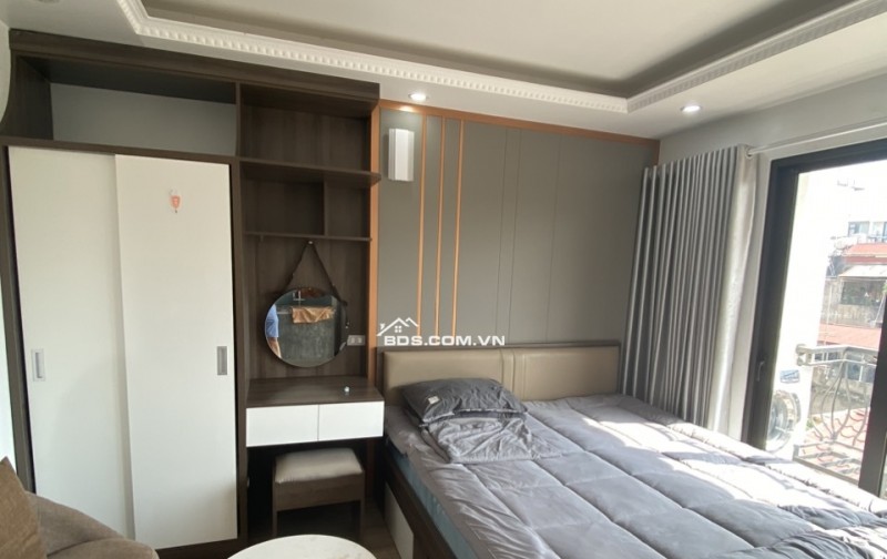 Cho thuê Căn hộ Apartment tại Ngõ 193 Phố Trích Sài, Tây Hồ. Ban công rộng View thoáng. Chỉ 7.5tr