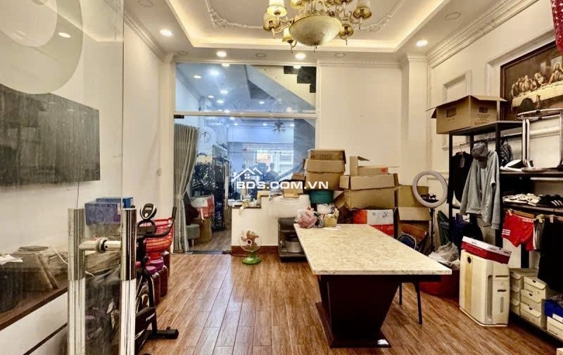 Bán nhà 4 lầu hẻm KD 752 Lạc Long Quân 90m2 ngang 5m gần chợ Tân Bình nhỉnh 16 tỷ.