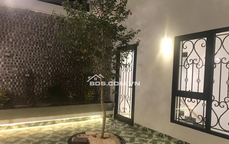 Nhà Đẹp Kinh Doanh Tôn Đức Thắng, Đống Đa 63m, 4 tầng, mt 6m, giá 25 tỷ.