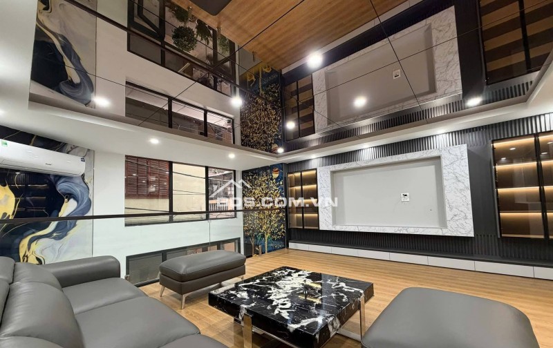 Nhà Đẹp, Ô TÔ, Phân Lô, Phố Nghĩa Dũng, Ba Đình 46/52m, 7 tầng, mt 4.3m, giá 18.8 tỷ.