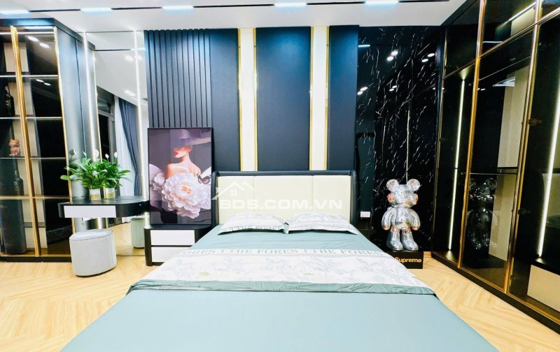 Nhà Đẹp Kinh Doanh Trần Duy Hưng, Cầu Giấy 44/50m, 6 tầng, giá 16.98 tỷ.