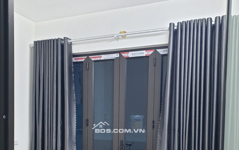 BÁN NHÀ ĐẸP 1.45 TỶ 3 TẦNG 30M2 ( ĐÔNG NAM ) NGÕ NGUYỄN HIỀN