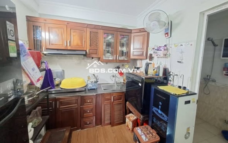 BÁN NHÀ DÂN XÂY ĐẸP 1.62 TỶ 2.5 TẦNG 36M2 ( ĐÔNG BẮC ) NGÕ TRƯỜNG CHINH