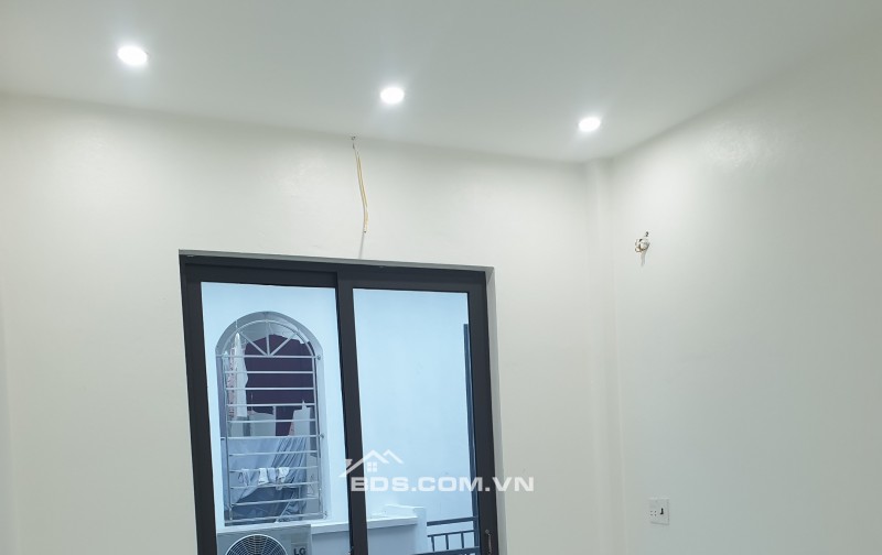 BÁN NHÀ ĐẸP 1.95 TỶ 3 TẦNG 45M2 ( HƯỚNG ĐÔNG ) NGÕ PHẠM NGŨ LÃO