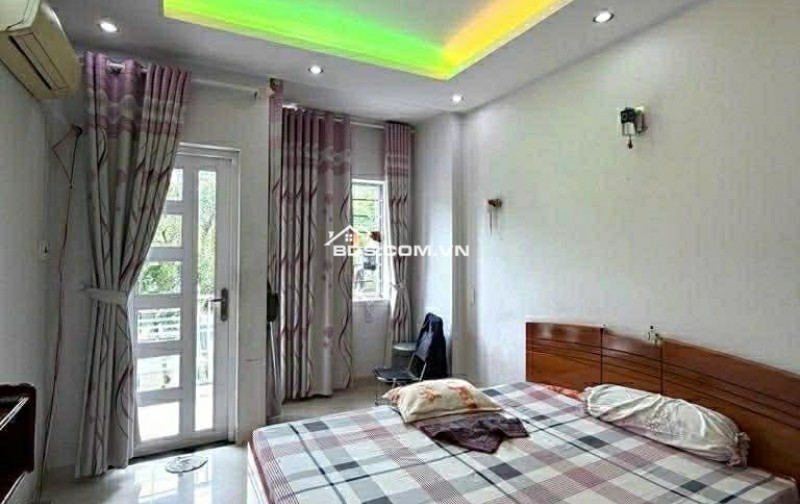 NHÀ GÒ VẤP -  HẼM 4M THÔNG XE TẢI TẬN NƠI - 47M2 - 5.4 TỶ