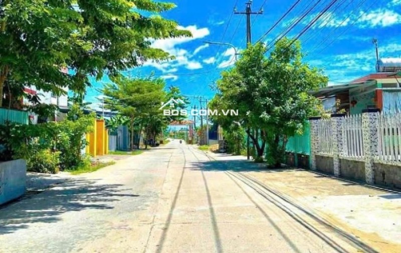 BÁN GẤP LÔ ĐẤT NHÀ VƯỜN ĐIỆN BÀN 190M² GIÁ CHỈ 7XX TRIỆU