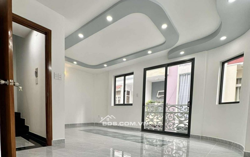 Nhà bán Lê Văn Sỹ Quận 3, 5 tầng mới 4PN, ngang rộng 6m giá 8.7 tỷ TL