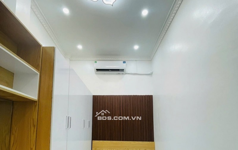 Nhà Đẹp Ở Luôn Kim Ngưu, Hai Bà Trưng 38m, 4 tầng, mt 4.3m, giá 8.5 tỷ.