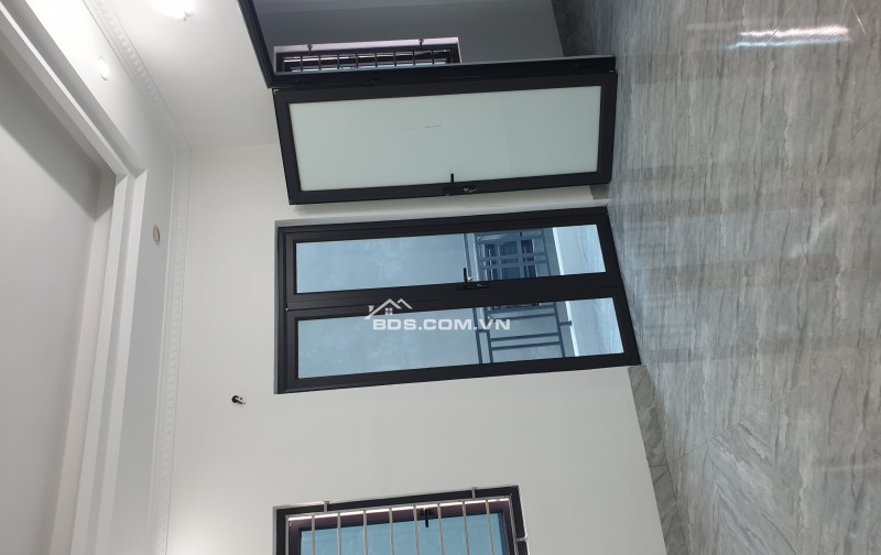 BÁN NHÀ 2.03 TỶ 3 TẦNG 54M2 CÓ PHÒNG NGỦ TẦNG 1 -  LƯƠNG THẾ VINH