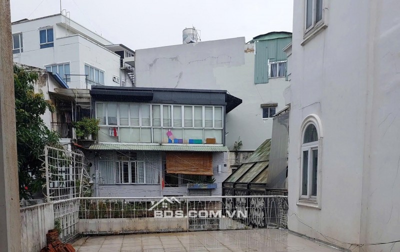 Chính chủ bán nhà siêu VIP hẻm xe hơi Võ Thị Sáu Q1 gần CV Lê Văn Tám