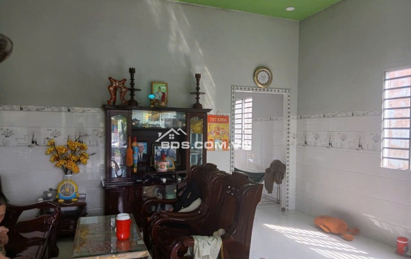 Nhà MẶT TIỀN LÔ GÓC đẹp RỰC RỠ. Đường Mỹ Hưng. Bao rẻ Nhứt Mỹ Tho. TG cũ.