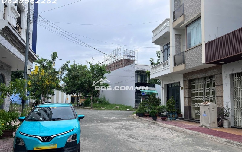 Bán Đất thổ cư 78m2 Sổ hồng KDC Vincom Sa Đéc, Đường Số 3, Đồng Tháp. Giá 4.5 tỷ.