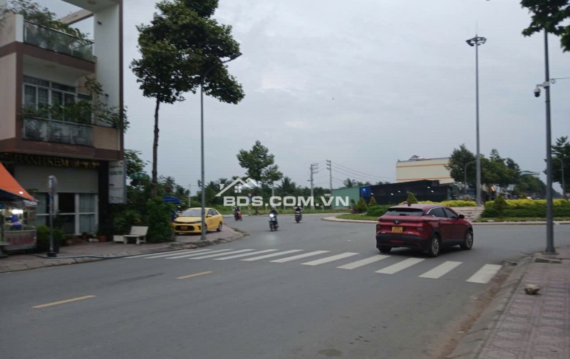 MẶT TIỀN Nguyễn Công Bình. Đất+ Nhà rộng 163m2. P Thới Sơn (P.6, MỸ THO cũ)