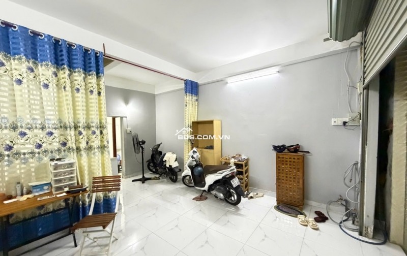 Gấp bán Trung Tâm Q.10 - Thành Thái - 45m2 hẻm xe hơi tránh - 11ty