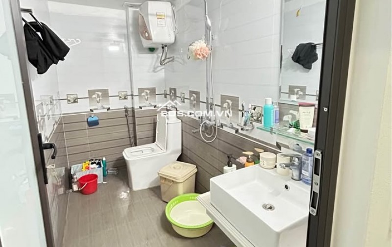 BÁN NHÀ 1.89 TỶ 3 TẦNG 52M2 Ô TÔ ĐỖ CỬA NGÕ ĐƯỜNG THÁI BÌNH