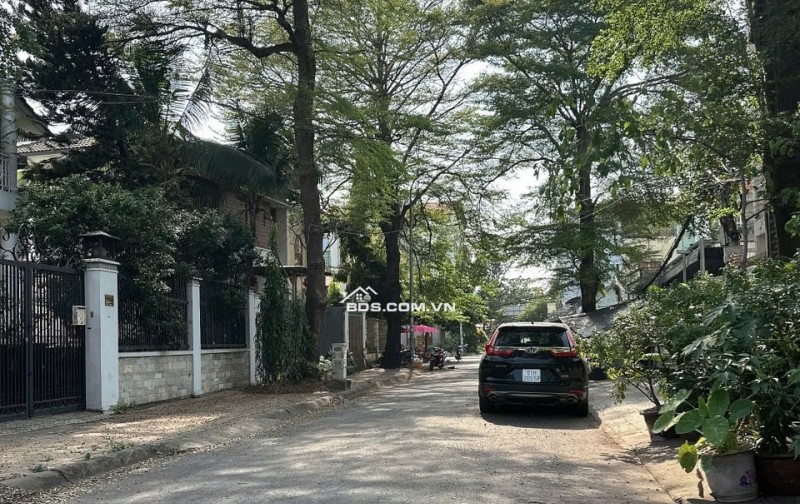 Bán ĐẤT xây Biệt thự ngang rộng 18m hẻm 160 Bình Lợi view GÓC 324m2 view sông chỉ 38.5 tỷ