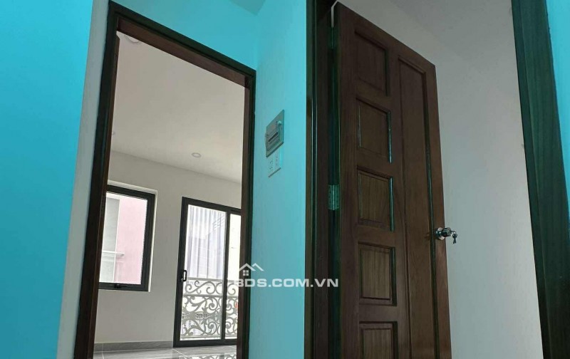 Nhà bán Lê Văn Sỹ Quận 3, 5 tầng mới 4PN, ngang rộng 6m giá 8.7 tỷ TL