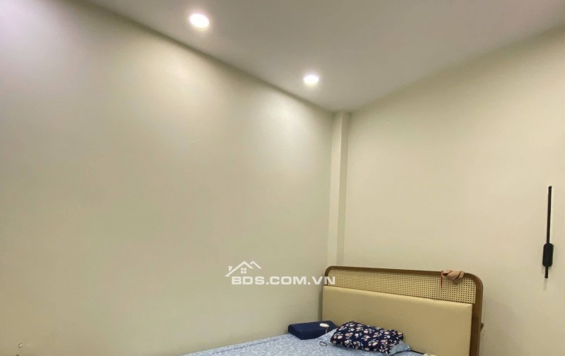 Bán nhà HXH Huỳnh Văn Bánh Phú Nhuận, 5 tầng mới 4PN fyll nội thất nhỉnh 11 tỷ TL