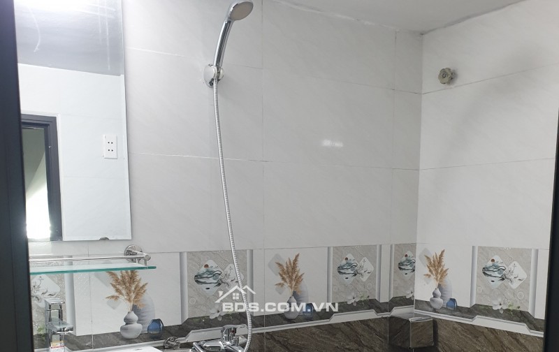 BÁN NHÀ 1.35 TỶ 3 TẦNG 24M2 NGÕ CỰC NGẮN ĐƯỜNG BẾN NGỰ