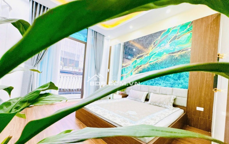 Nhà Đẹp Ngõ Thông Kinh Doanh Trường Chinh, Đống Đa 48m, 4 tầng, mt 3.7m, giá 14.96 tỷ.