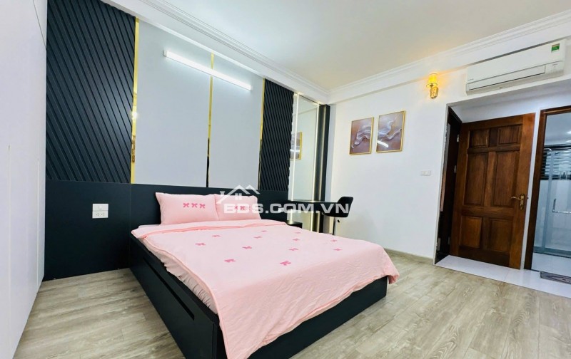 Nhà Đẹp Bạch Mai, Hai Bà Trưng 40m, 5 tầng, mt 4.3m, giá 8.38 tỷ.