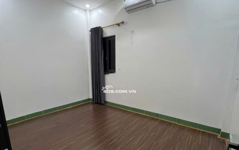 BÁN NHÀ 2.63 TỶ 3 TẦNG 48M2 ( ĐÔNG BẮC ) NGÕ CỰC NGẮN ĐƯỜNG BÁI