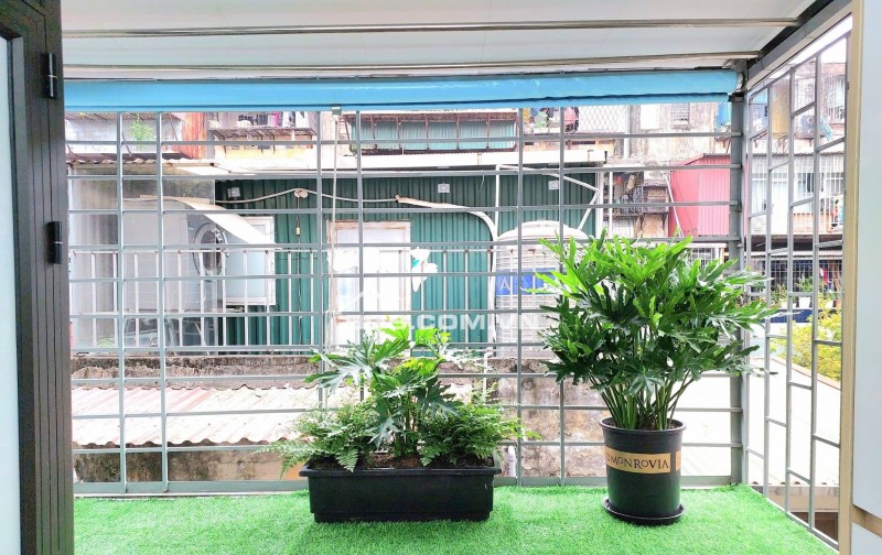 Bán Nhà Căn Tập Thể Quỳnh Lôi - Quỳnh Mai, Hai Bà Trưng 70m, tầng 3, giá 3,88 tỷ.