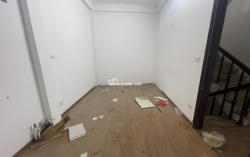 BÁN NHÀ KHU VỰC HAI BÀ TRƯNG VỊ TRÍ VÔ CÙNG ĐẸP VÀ DI CHUYỂN THUẬN LỢI