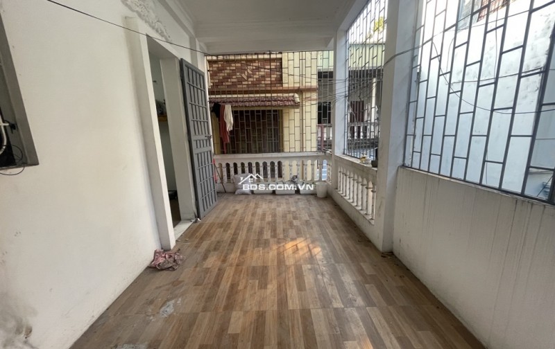 BÁN NHÀ KHU VỰC HAI BÀ TRƯNG VỊ TRÍ VÔ CÙNG ĐẸP VÀ DI CHUYỂN THUẬN LỢI