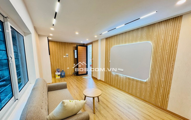 Nhà Đẹp Gần Phố, Bùi Ngọc Dương, Hai Bà Trưng 90m, giá 4.15 tỷ